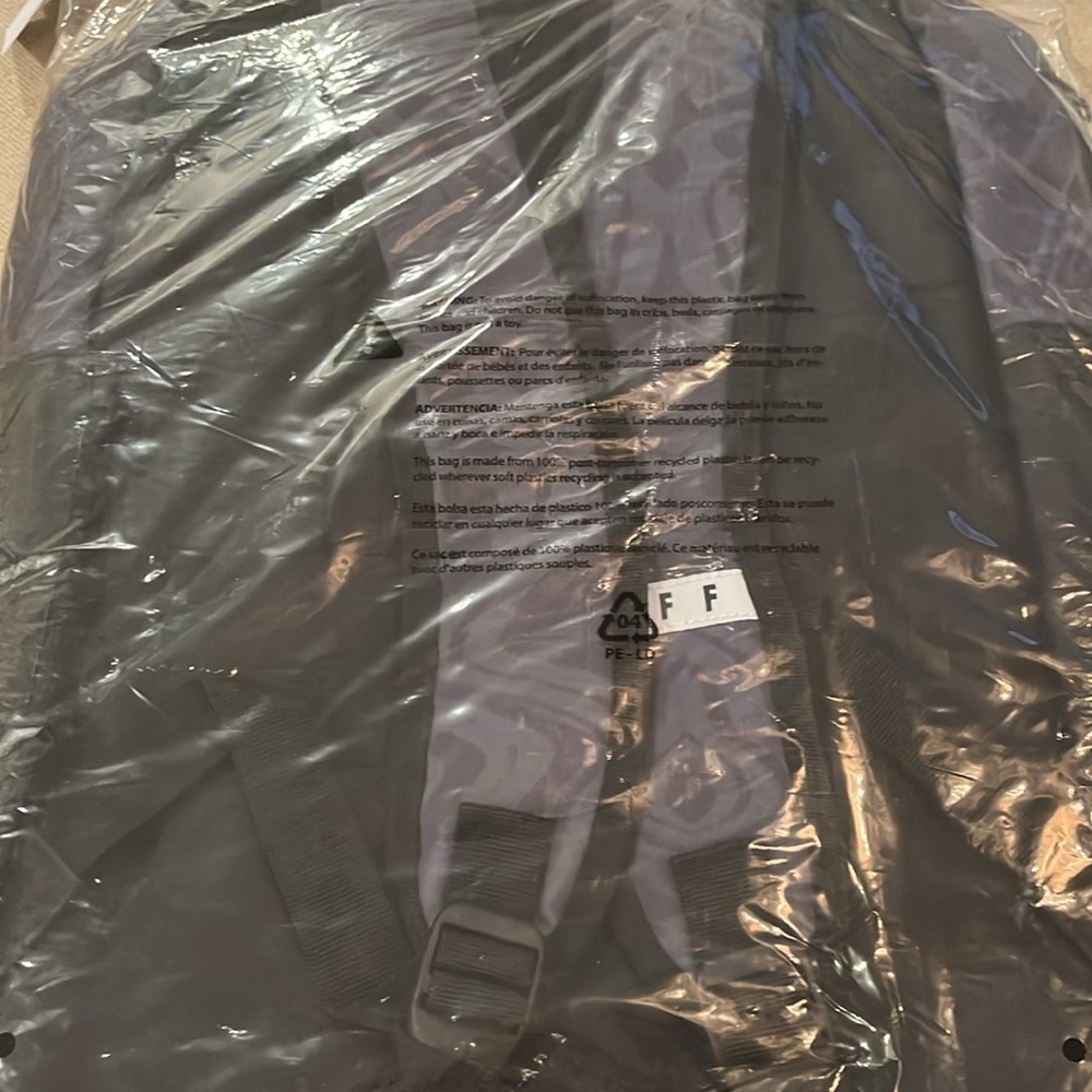 Neff Structure Black/Grey Backpack/NWT - Picture 10 of 12